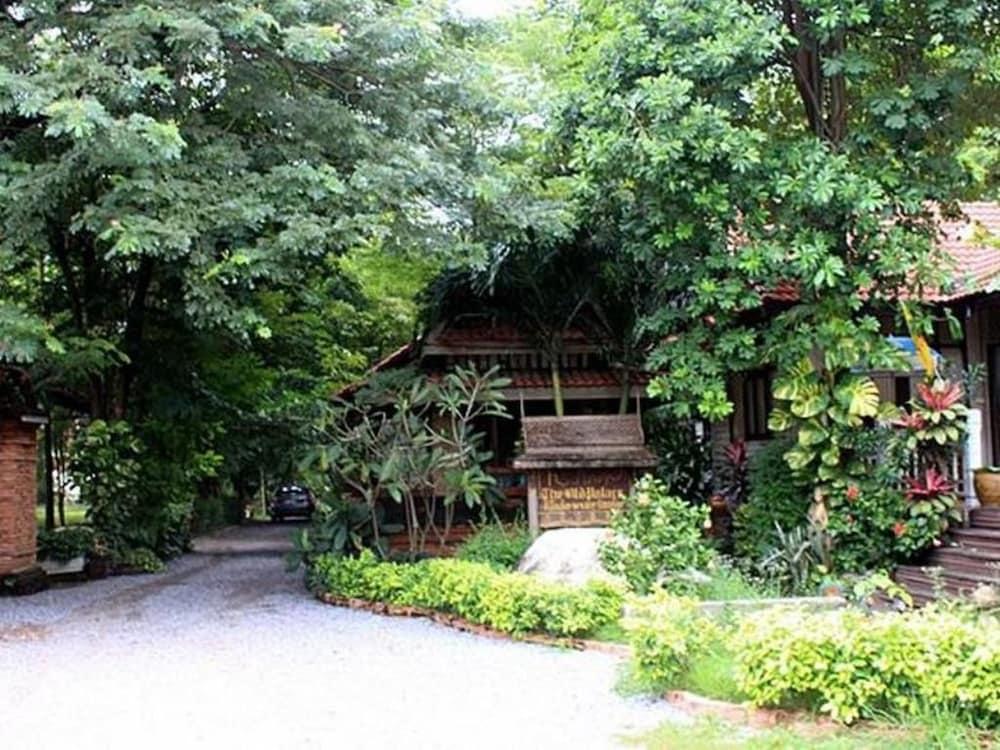 The Old Palace Resort Klong Sa Bua Αγιουτάγια Εξωτερικό φωτογραφία