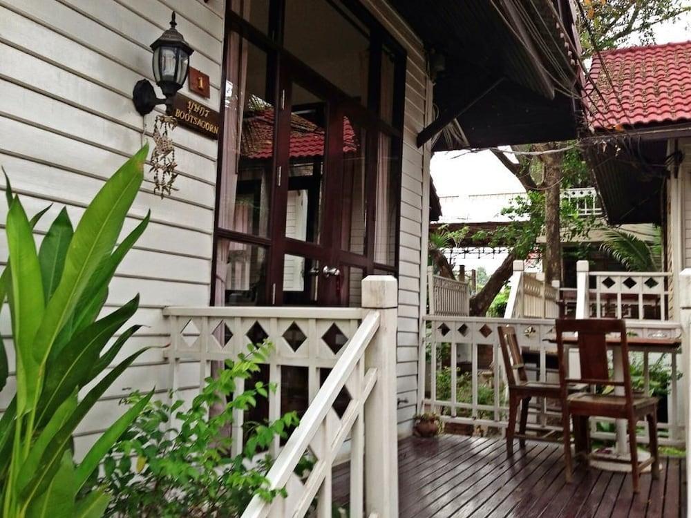 The Old Palace Resort Klong Sa Bua Αγιουτάγια Εξωτερικό φωτογραφία