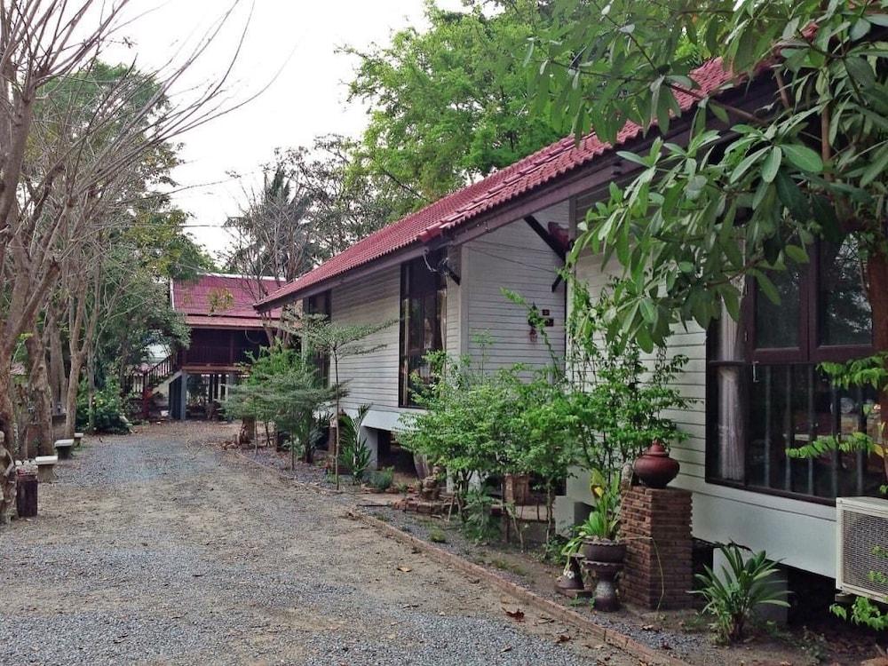 The Old Palace Resort Klong Sa Bua Αγιουτάγια Εξωτερικό φωτογραφία